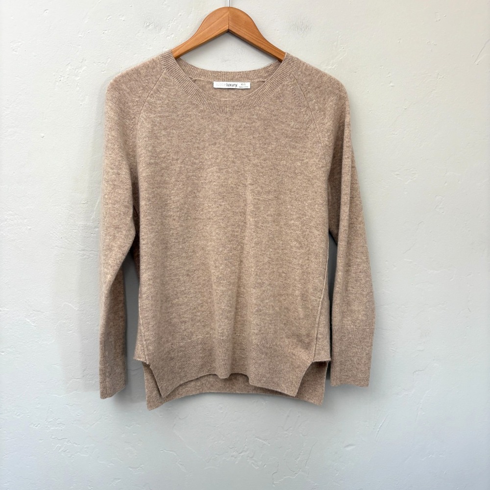 Subtle Luxurey Cashmere Sweater Women Size XS/S Beige Pullover Long Sleeve